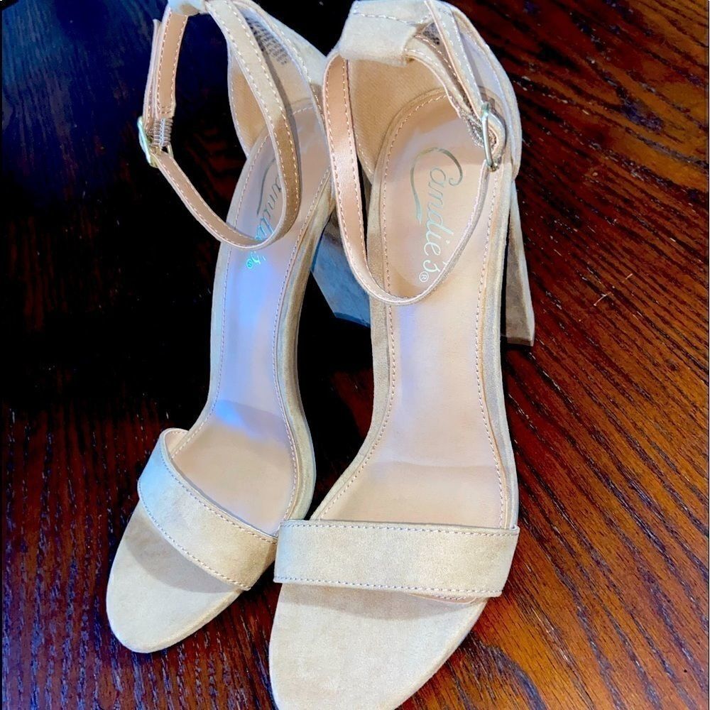 Woman’s candies platform strap heels